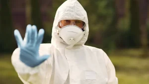 How to Use Thumb Loops in Isolation Gowns to Prevent Wrist Exposure